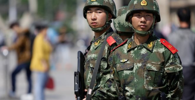 Κίνα – Τρομοκρατική επίθεση σε κυβερνητικό κτίριο