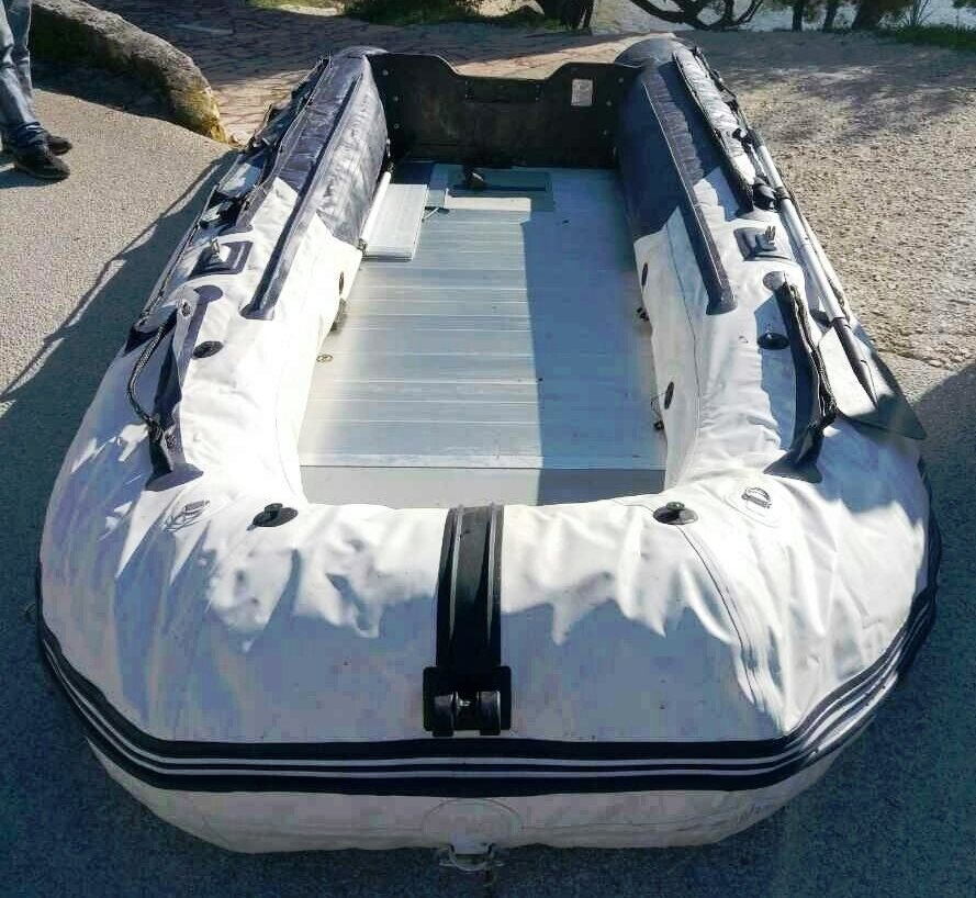 Καρτέλ ναρκωτικών έφερνε χασίς με φουσκωτό στην Ελλάδα – ΦΩΤΟ