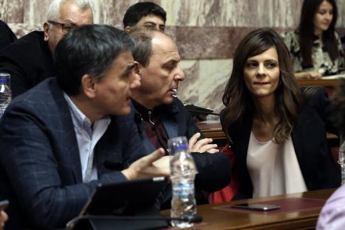 Περιπέτεια στον αέρα για Τσακαλώτο – Αχτσιόγλου, επέστρεψε στην Αθήνα το αεροσκάφος που τους μετέφερε