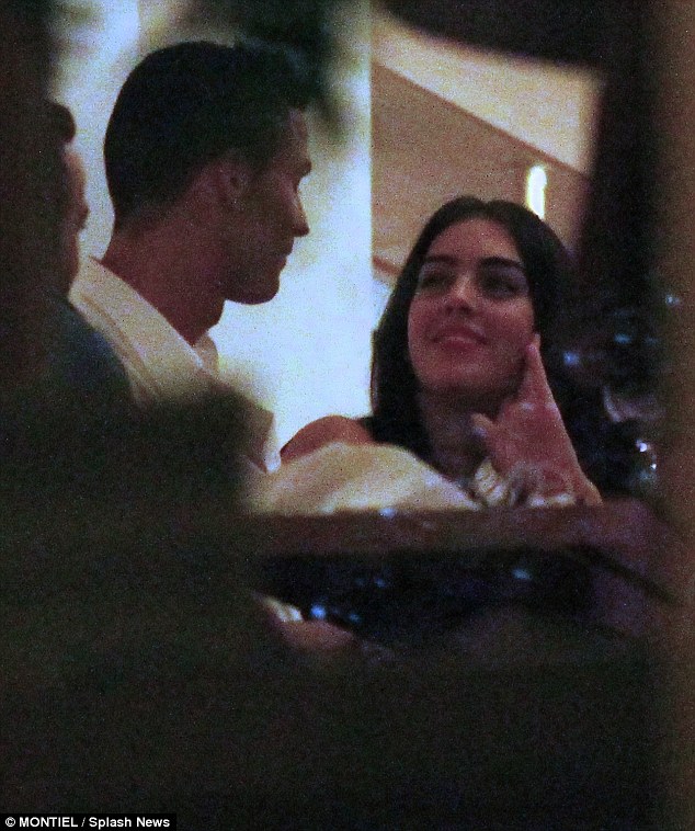 ΦΩΤΟ από τη νέα σχέση του Κριστιάνο Ρονάλντο