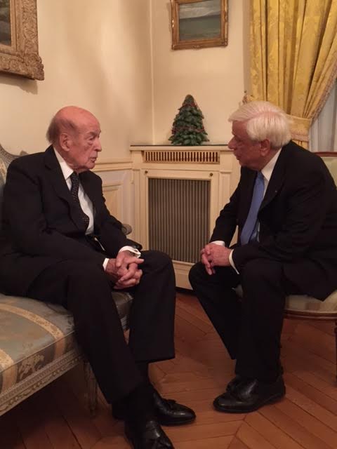 Με τον Ζισκάρ Ντ’Εστέν συναντήθηκε ο Παυλόπουλος – ΦΩΤΟ