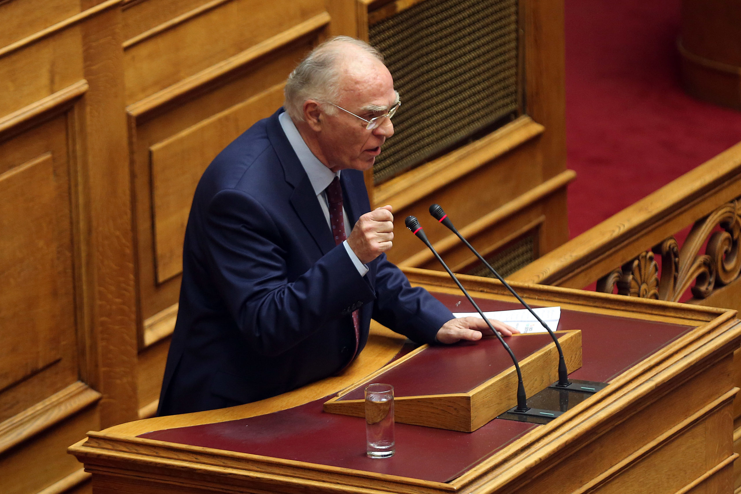 Σύγκληση του Συμβουλίου των Πολιτικών Αρχηγών ζητά ο Λεβέντης