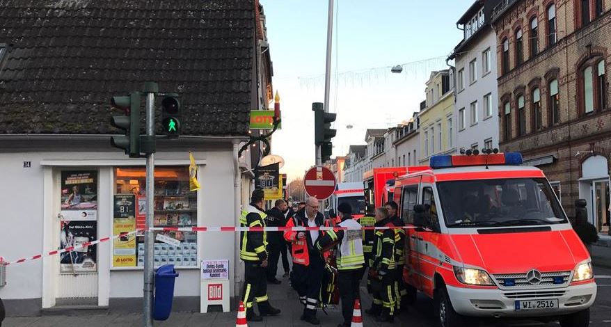 Μία νεκρή και δύο τραυματίες σε επίθεση στη Γερμανία – ΤΩΡΑ