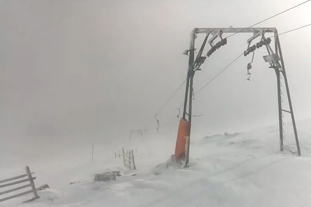 Πυκνή χιονόπτωση στο Καϊμακτσαλάν – Δείτε Live εικόνα