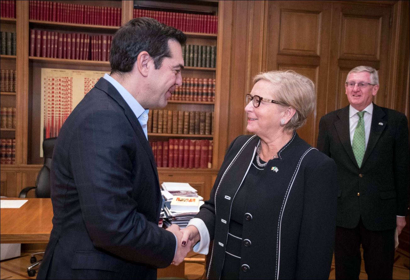 Εύσημα του Τσίπρα στην Ιρλανδία για τον ενεργό της ρόλο στο προσφυγικό