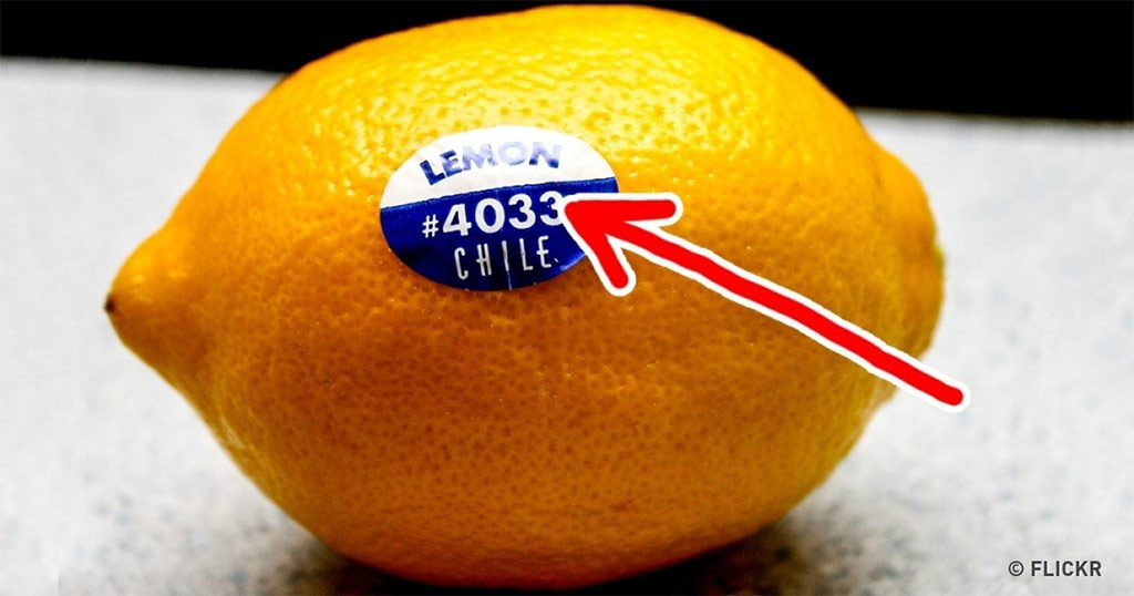 Γιατί τα φρούτα έχουν πάνω τους ένα αυτοκόλλητο