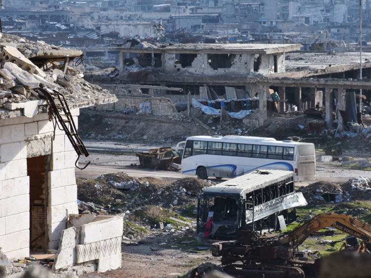 Ο Ερυθρός Σταυρός ελπίζει στην επανέναρξη της εκκένωσης στο Χαλέπι
