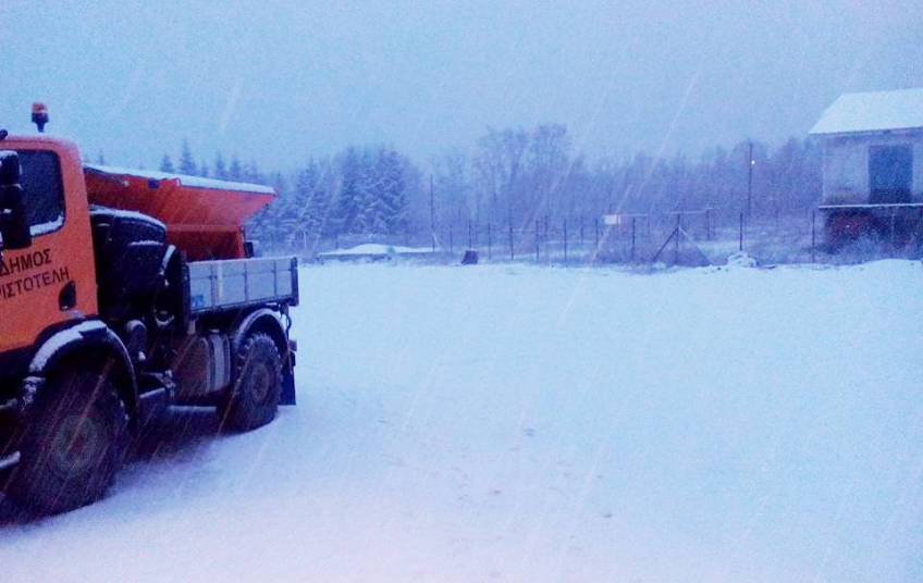 Στα λευκά η Χαλκιδική – ΦΩΤΟ