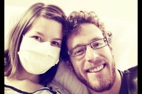 Αλλεργική με τον… σύζυγό της