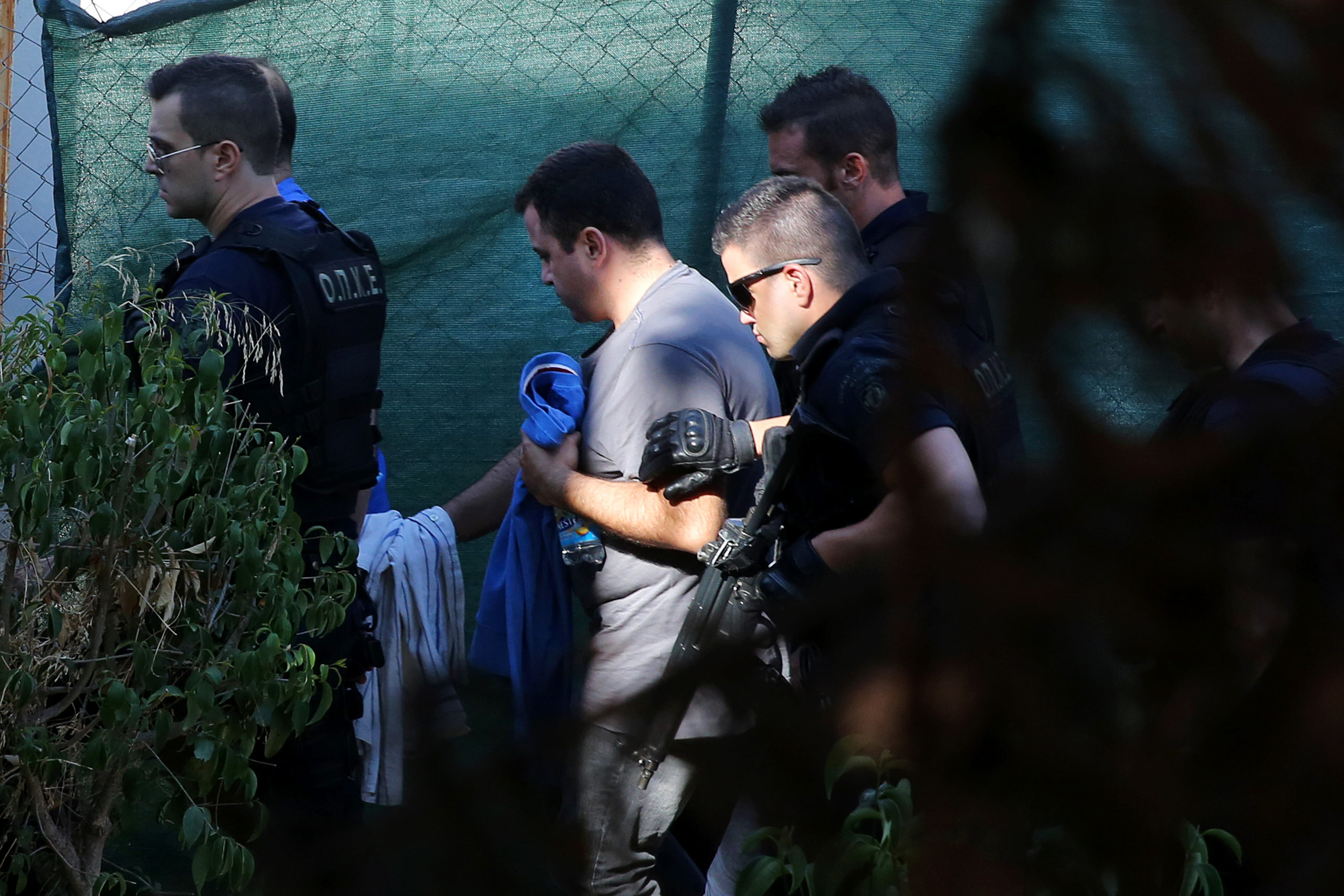 Πιέζει η Άγκυρα – Νέο αίτημα έκδοσης των «8» – ΤΩΡΑ