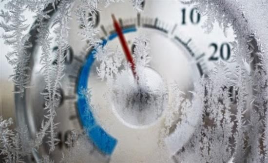 Μας σκέπασε ο αντικυκλώνας «Αριάδνη»: Στα λευκά η Β. Ελλάδα – Χιόνια και στην Αθήνα από τη νύχτα