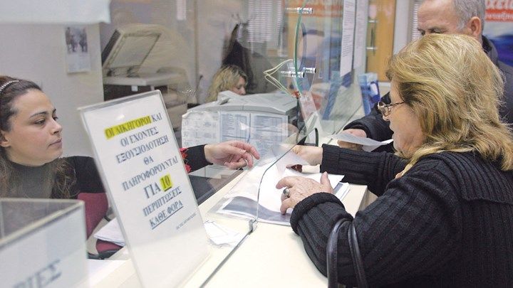 Επτά ανατροπές έρχονται στις συντάξεις χηρείας, ποιες είναι οι νέες προϋποθέσεις