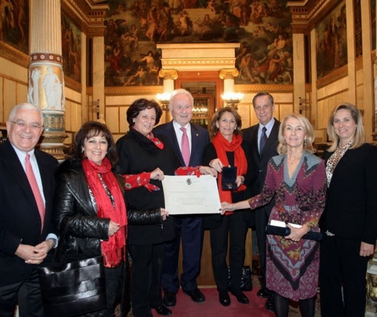 Το «Μαζί για το Παιδί» βραβεύτηκε από την Ακαδημία Αθηνών για το έργο του