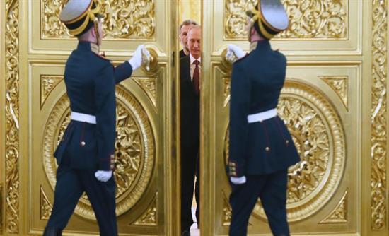 Κρεμλίνο: Δεν έχει συζητηθεί το ενδεχόμενο συνάντησης Πούτιν – Τραμπ