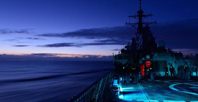 Σε πλοίο του Πολεμικού Ναυτικού θα φιλοξενηθούν οι πρόσφυγες της Λέσβου