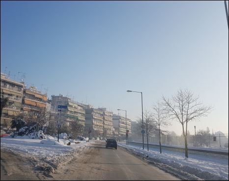 Με το θερμόμετρο στους -14 «ξύπνησε» η Λάρισα – ΦΩΤΟ