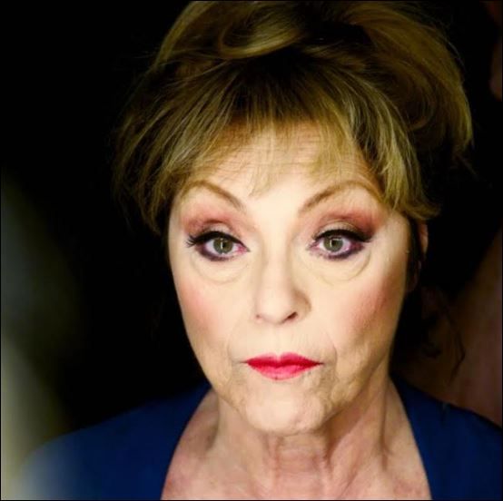 Πράσινο φως για του χρόνου πήρε η …Τζέιν