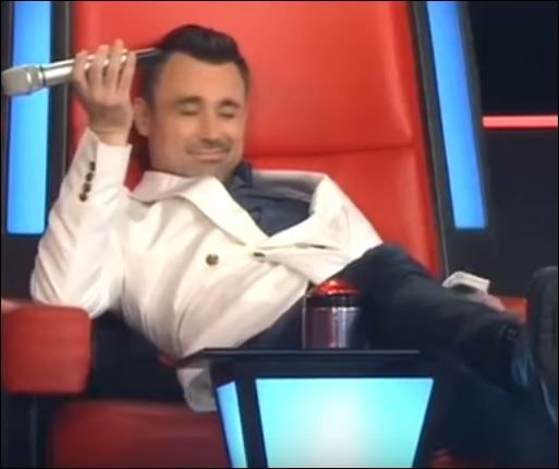 Όταν ο Καπουτζίδης μιμήθηκε τον Μουζουράκη – ΒΙΝΤΕΟ