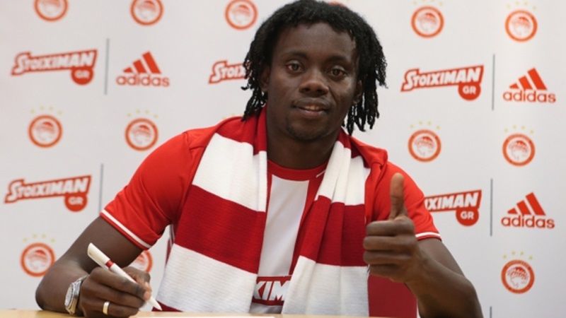 Ανακοίνωσε τον Παρέδες ο Ολυμπιακός