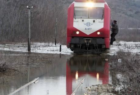 Οδύσσεια για εκατοντάδες επιβάτες του ΟΣΕ – ΒΙΝΤΕΟ