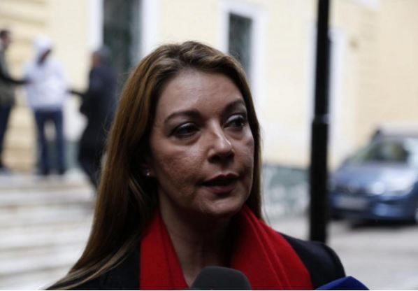 Η απάντηση της Έλενας Τζούλη στον Μάκη Βορίδη για τη μήνυση Καμμένου