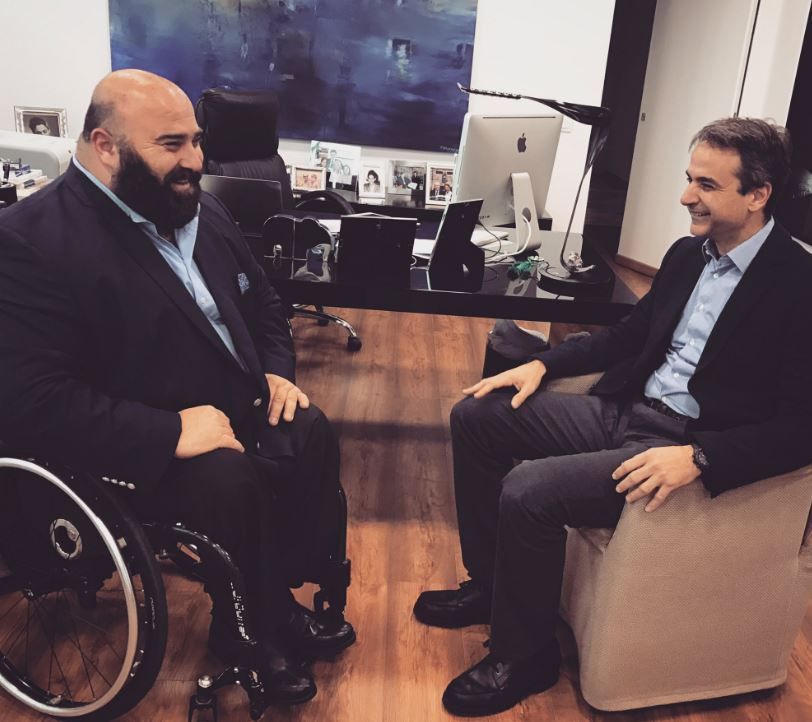 Mε τον Παραολυμπιονίκη Μάμαλο συναντήθηκε ο Μητσοτάκης – ΦΩΤΟ