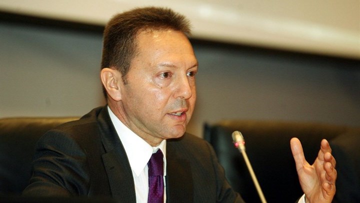 Θετικό ρυθμό ανάπτυξης προβλέπει ο Γιάννης Στουρνάρας για το 2016