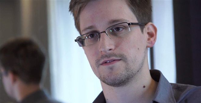 Διετής παράταση στην παραμονή του Σνόουντεν στη Ρωσία