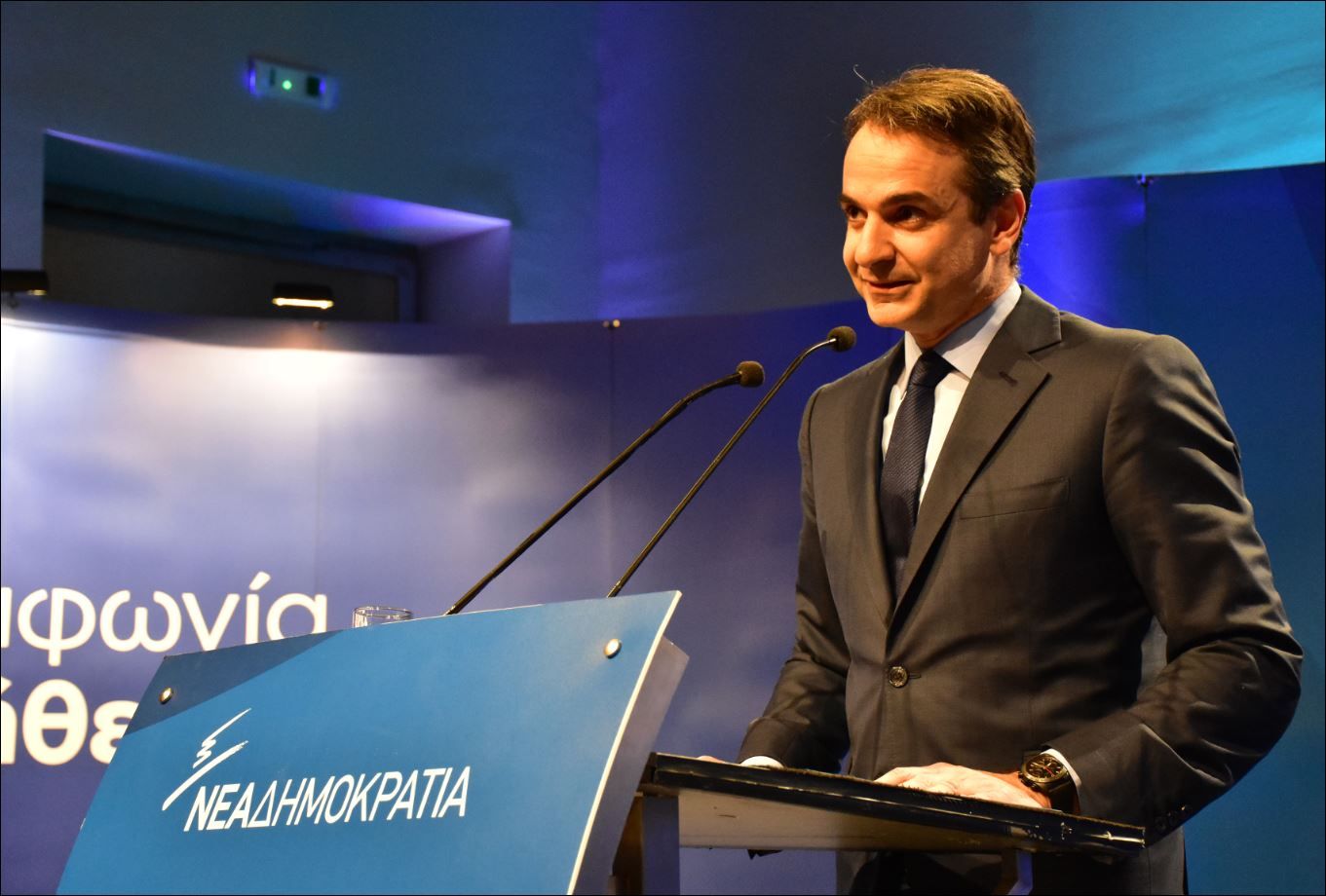 Μητσοτάκης: Καθήκον μας να κάνουμε ξανά την πατρίδα μας δυνατή και περήφανη