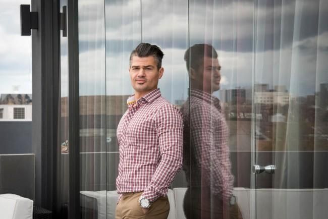 Ομογενής ξεκίνησε από οικοδόμος και έγινε εκατομμυριούχος