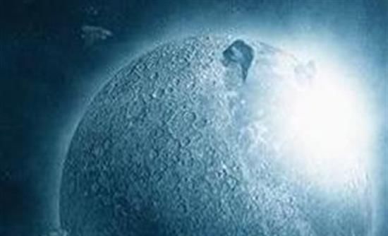 Αυτή είναι η ηλικία της Σελήνης