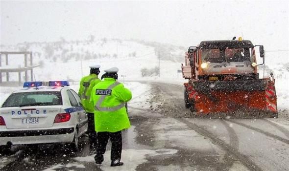 Απαγόρευση κυκλοφορίας λόγω παγετού σε οχήματα άνω των 3,5 τόνων σε σημεία της ΠΑΘΕ