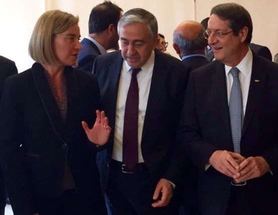 Η Μογκερίνι στο Twitter: Η ΕΕ προσδοκά να καλωσορίσει μια ενωμένη Κύπρο