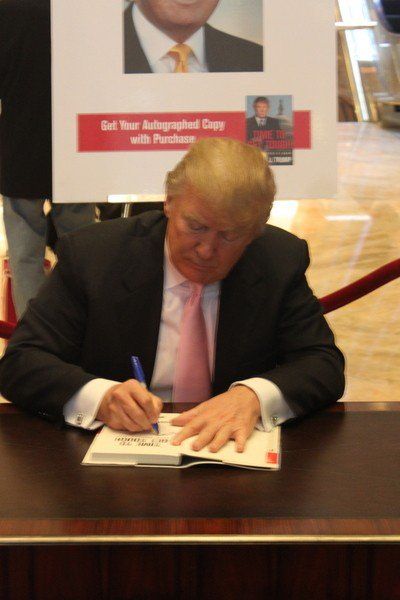 ΗΠΑ: O Τραμπ υπέγραψε το διάταγμα για άμεση κατάργηση του Obamacare