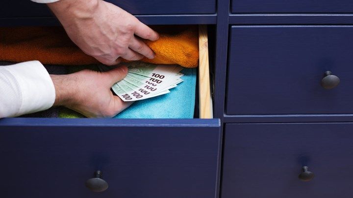 “Κουτσουρεμένο” και χωρίς… καταθέσεις το Περιουσιολόγιο