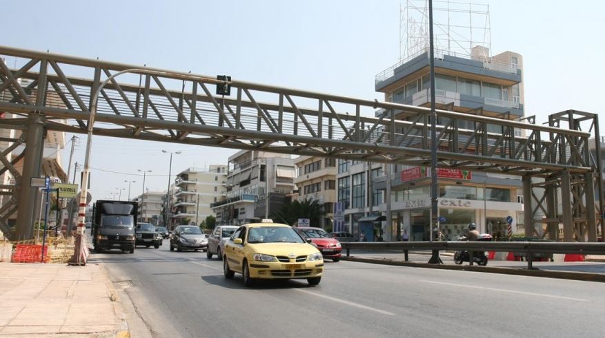 Πάγωσε συντριβάνι στην Κηφισίας – ΦΩΤΟ