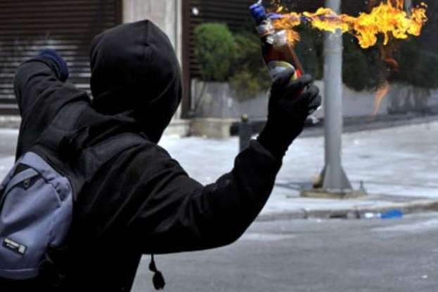 Ανάληψη ευθύνης για τον εμπρησμό αυτοκινήτου της ΟΠΚΕ στα Εξάρχεια