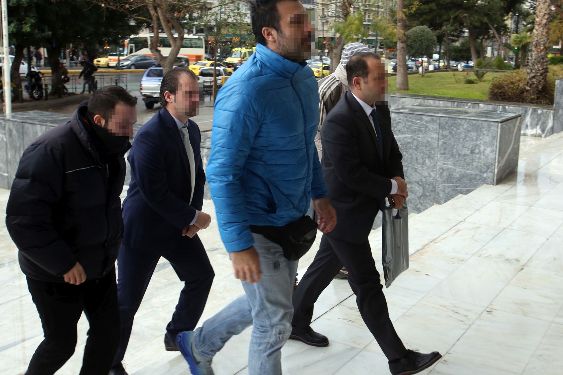 Ένταλμα σύλληψης για τους 8 Τούρκους αξιωματικούς εξέδωσε η Άγκυρα – ΤΩΡΑ
