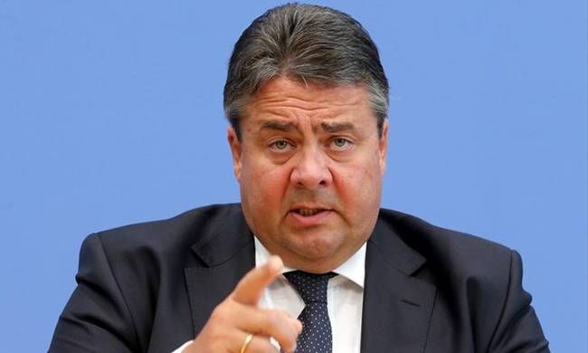 Βόμβα Γκάμπριελ: «Μέρκελ και Σόιμπλε συνέβαλαν αποφασιστικά στην κρίση της ΕΕ από το 2008»