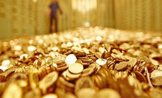 Οι Έλληνες ρευστοποιούν και τις… χρυσές λίρες τους