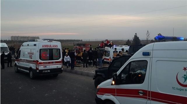 3 αστυνομικοί νεκροί και 9 τραυματίες από την έκρηξη στο Ντιγιάρμπακιρ