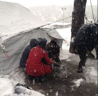 Διαψεύδει το υπουργείο Μεταναστευτικής Πολιτικής τα περί απαγόρευσης εισόδου δημοσιογράφων στη Μόρια