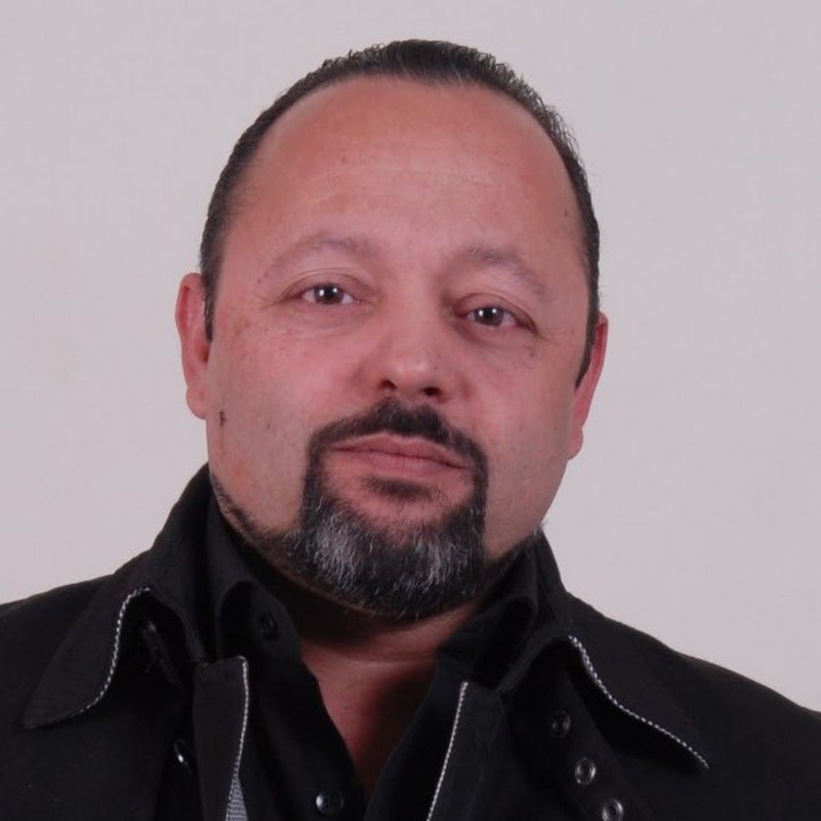 Der Spiegel: Ο Σώρρας θυμίζει Ντόναλντ Τραμπ