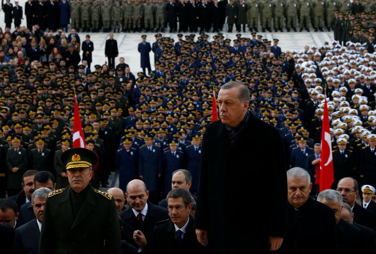 Τουρκία: Συνεχίζει τις εκκαθαρίσεις ο Ερντογάν – 6.000 νέες απολύσεις δημοσίων υπαλλήλων