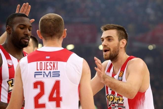 Χωρίς Λοτζέσκι και Γιανγκ ο Ολυμπιακός στο ντέρμπι με τον Παναθηναϊκό