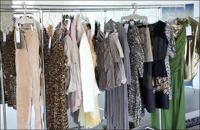 Γιατί πρέπει να πλένουμε τα καινούρια ρούχα πριν τα φορέσουμε