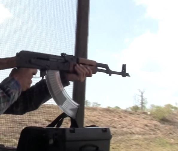 Ιράν: Υποπτος για φόνο αφέθηκε ελεύθερος και σκότωσε 6 ανθρώπους