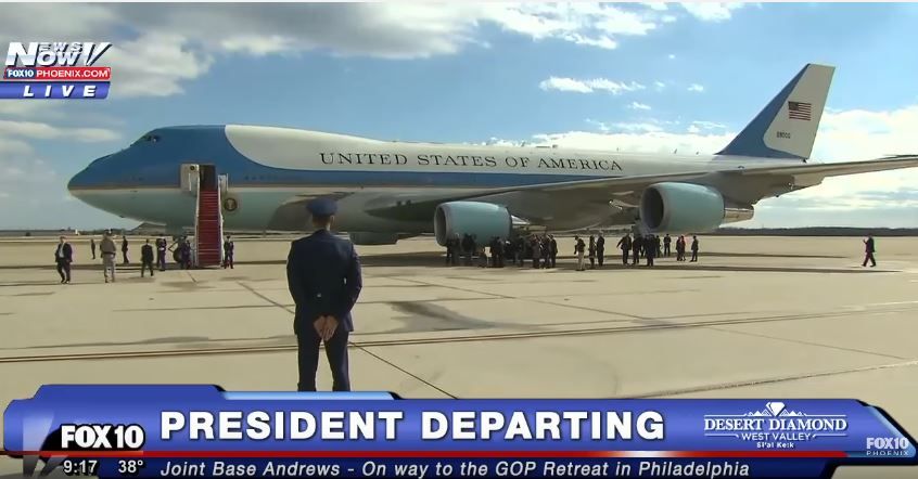 Η πρώτη πτήση του Τραμπ με το Air Force One – Τι έκανε και προκάλεσε αίσθηση – ΒΙΝΤΕΟ