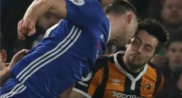 Η στιγμή του σοκαριστικού τραυματισμού του Ράιαν Μέισον που δίνει μάχη για τη ζωή του – ΒΙΝΤΕΟ