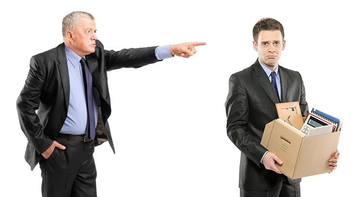 Με τον φόβο της απόλυσης ζουν οι Έλληνες εργαζόμενοι